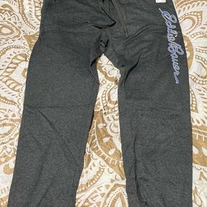 Eddie Bauer pants for women’s or men’s Heather grey size L super comfortable